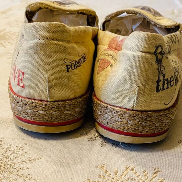 Goby Skull Day of the Dead Slip On Forever Love Canvas Shoe EU39 size 8.5 SG - Picture 5 of 7